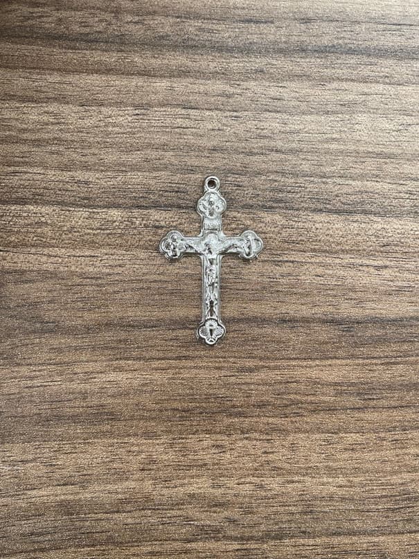 Prata com Cristo Medio