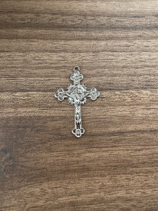 Prata Ornamentado Grande